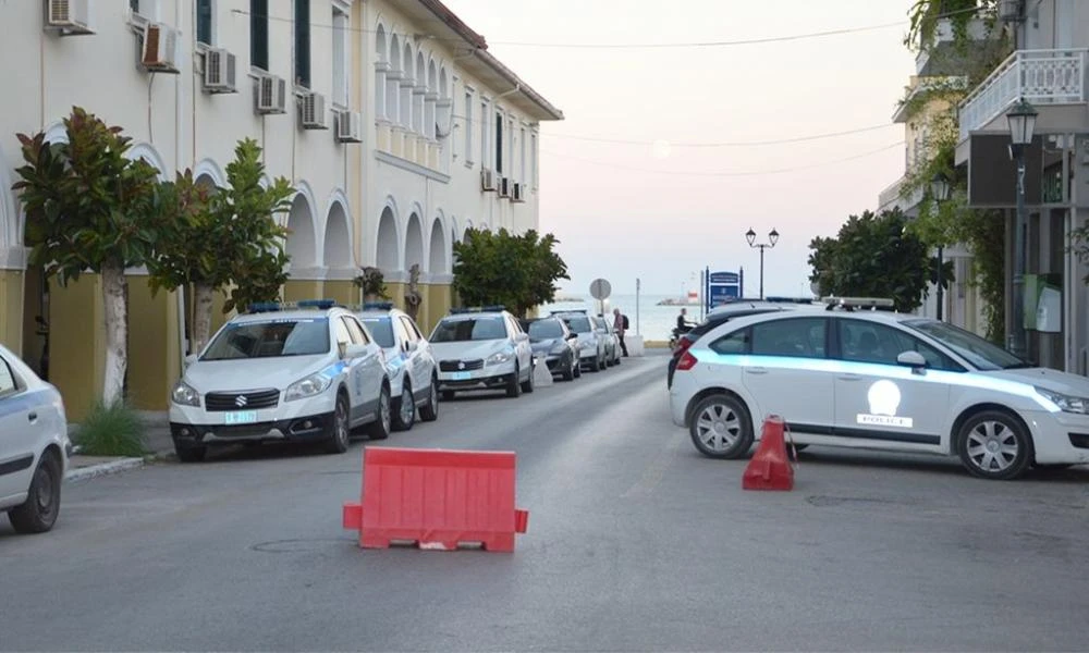 Με μια μαχαιριά δολοφονήθηκε η συμβολαιογράφος στη Ζάκυνθο - Τι εντόπισαν στο σημείο και όσα εξετάζουν οι Αρχές